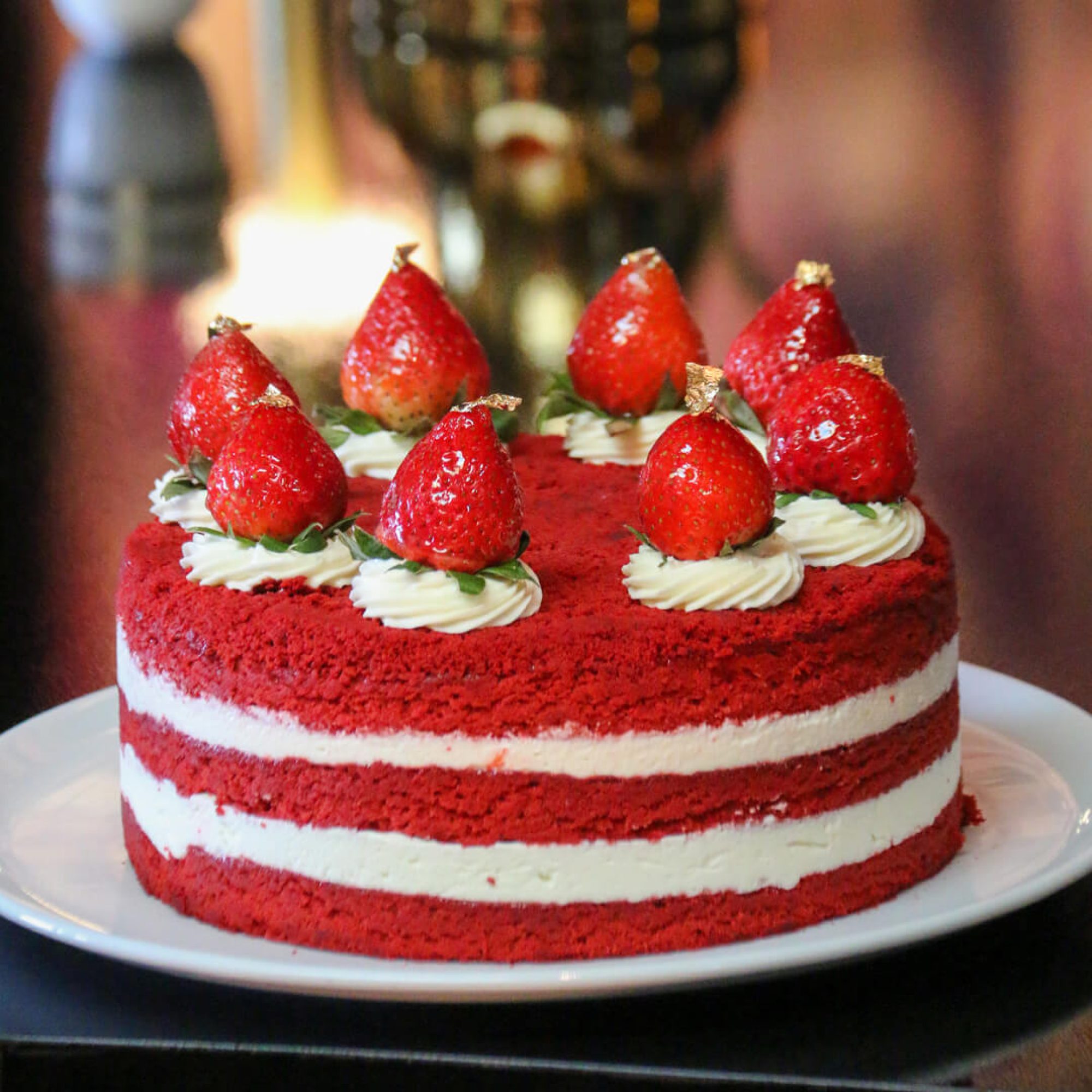 Big Red Velvet Cake (1)